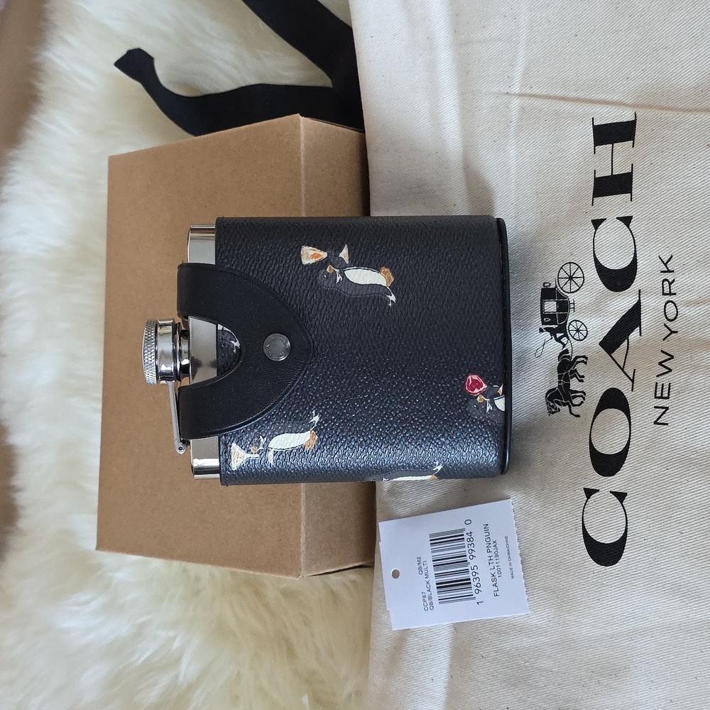 NWT IOB Coach Black Leather Cocktail Penguin Flask 🖤🍸🐧🎁❤️